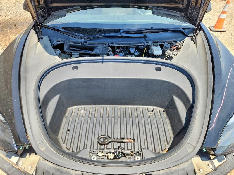 53322496 :رقم المزاد ، 5YJ3E1EB5NF289593 vin ، 2022 Tesla Model 3 مزاد بيع