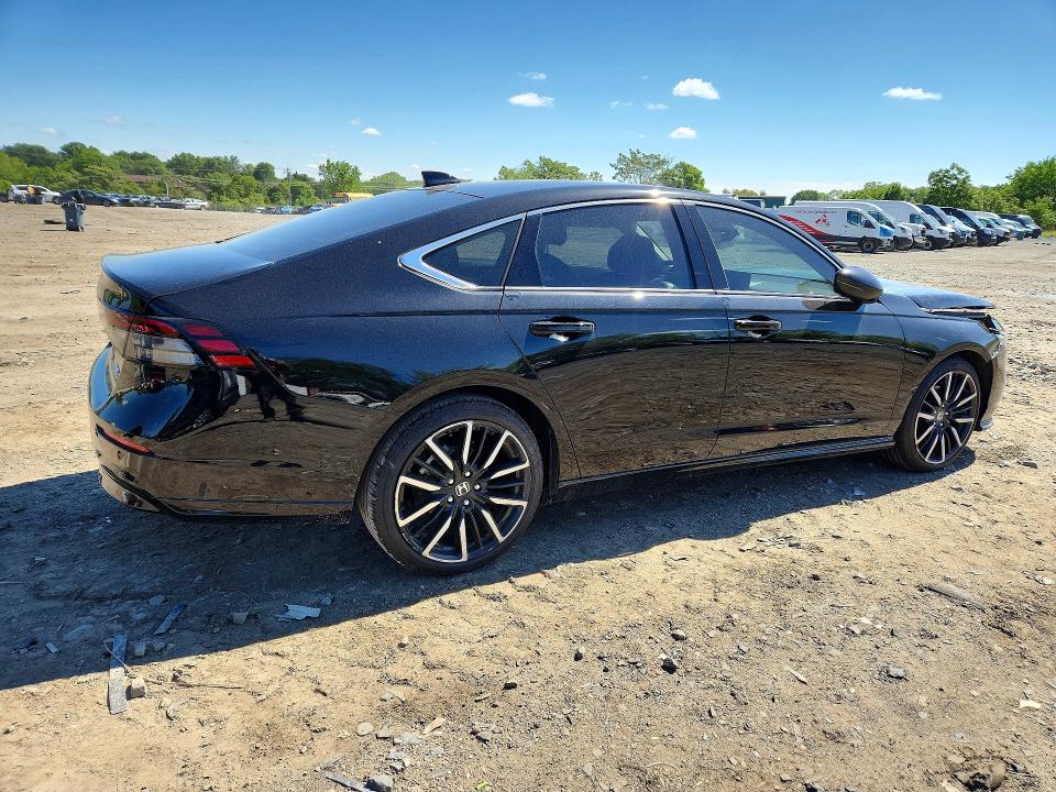 Продажа на аукционе авто 2025 Honda Accord, vin: 1HGCY2F85SA057694, номер лота: 53250686