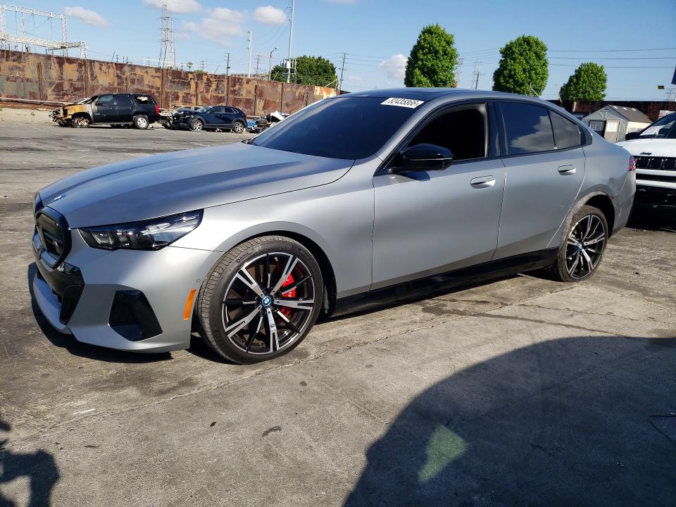 52435866 :رقم المزاد ، WBY43FK02RCS11980 vin ، 2024 Bmw I5 مزاد بيع