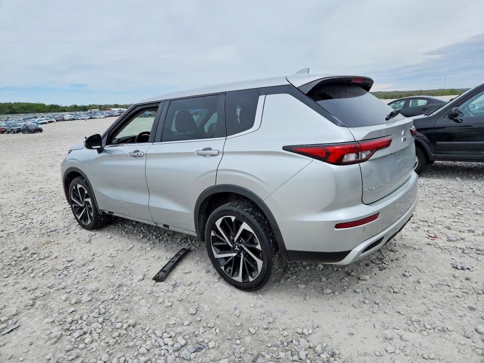 52363866 :رقم المزاد ، JA4J3UA8XNZ010359 vin ، 2022 Mitsubishi Outlander مزاد بيع