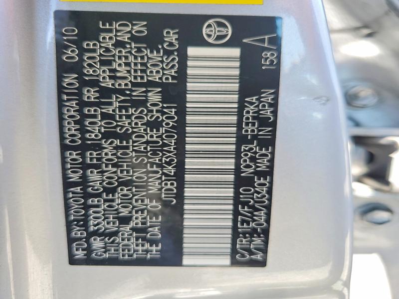53593956 :رقم المزاد ، JTDBT4K3XA4079041 vin ، 2010 Toyota Yaris مزاد بيع