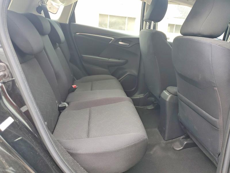 54293476 :رقم المزاد ، JHMGK5H76HS001305 vin ، 2017 Honda Fit مزاد بيع