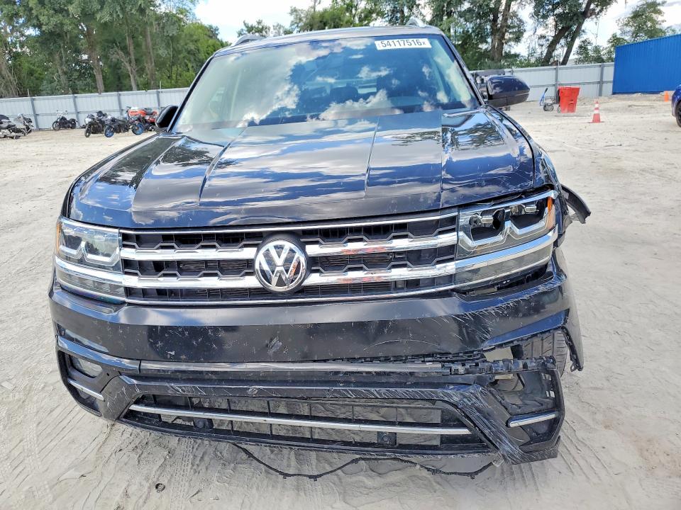 2020 Volkswagen Atlas მანქანა იყიდება აუქციონზე, vin: 1V2RR2CA7LC504317, აუქციონის ნომერი: 54117516