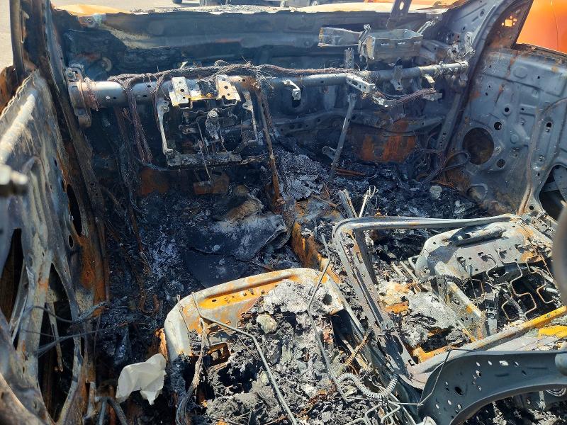 2018 Toyota Rav4 მანქანა იყიდება აუქციონზე, vin: JTMWFREV2JD131183, აუქციონის ნომერი: 52299056