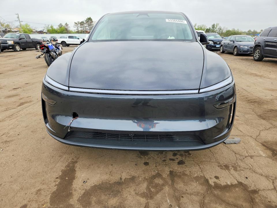 53384406 :رقم المزاد ، 7SAYGDEEXTF530687 vin ، 2026 Tesla Model Y مزاد بيع