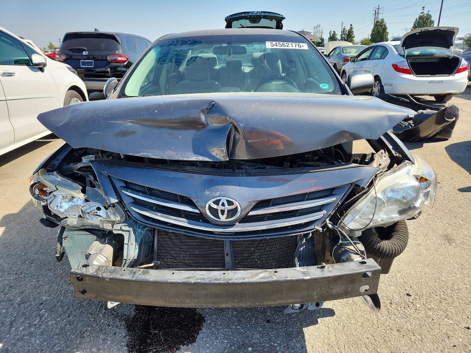 54562176 :رقم المزاد ، 5YFBU4EE4DP088586 vin ، 2013 Toyota Corolla مزاد بيع