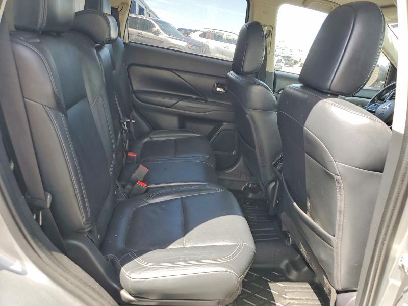 Продаж на аукціоні авто 2020 Mitsubishi Outlander, vin: JA4AZ3A31LJ001008, номер лоту: 53752646