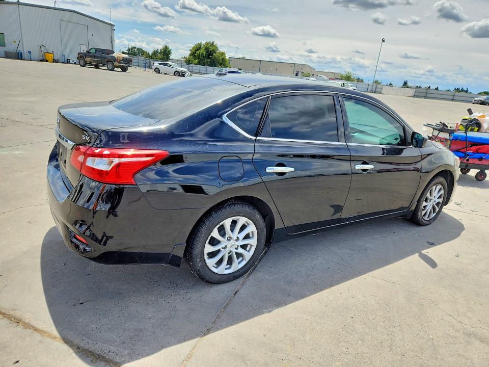 Продажа на аукционе авто 2018 Nissan Sentra, vin: 3N1AB7AP5JL653062, номер лота: 55328476