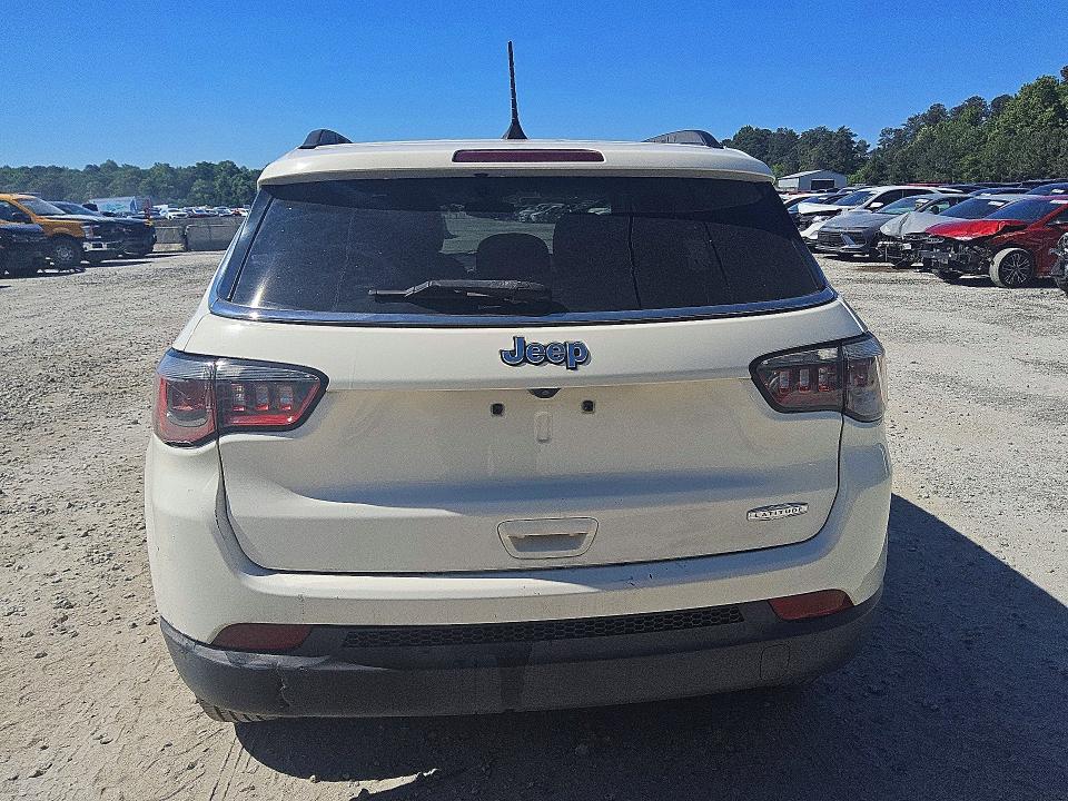 2018 Jeep Compass მანქანა იყიდება აუქციონზე, vin: 3C4NJCBB2JT301800, აუქციონის ნომერი: 53011806
