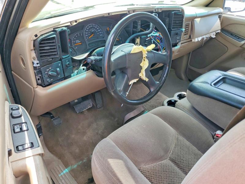 2003 Chevrolet Silverado მანქანა იყიდება აუქციონზე, vin: 1GCEC14V63Z102881, აუქციონის ნომერი: 54818206