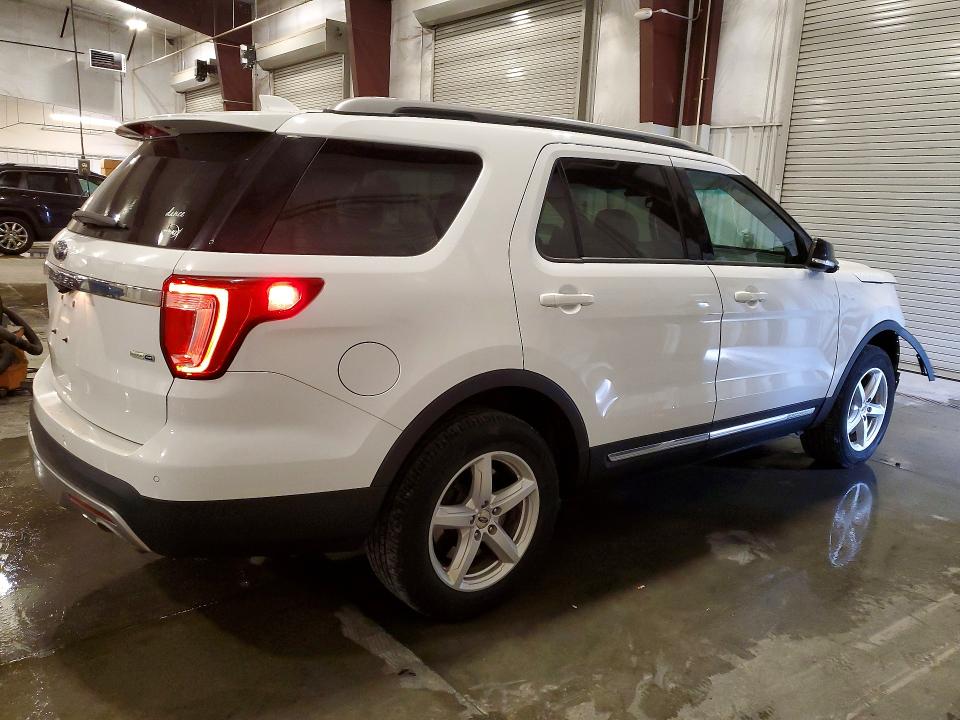 52008406 :رقم المزاد ، 1FM5K8D81GGA38025 vin ، 2016 Ford Explorer مزاد بيع