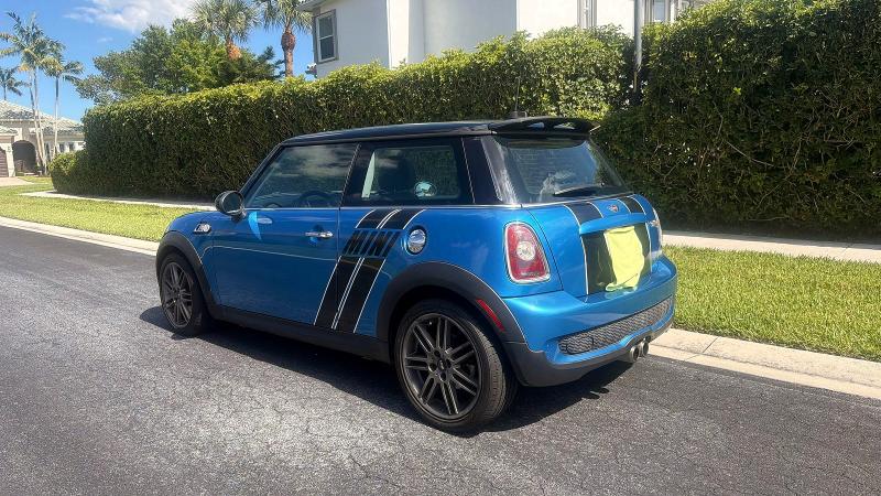 2010 Mini Cooper მანქანა იყიდება აუქციონზე, vin: WMWMF7C52ATZ69697, აუქციონის ნომერი: 53100916