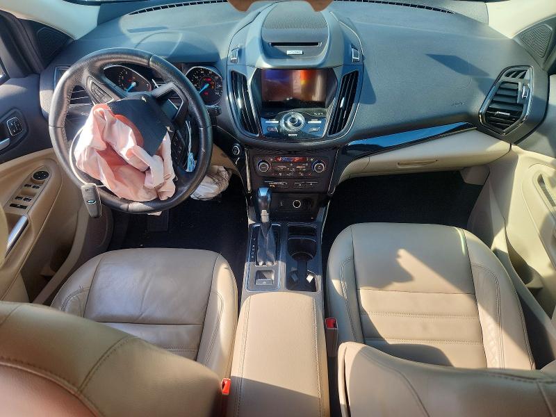 Продажа на аукционе авто 2017 Ford Escape, vin: 1FMCU0J98HUA65032, номер лота: 53692486