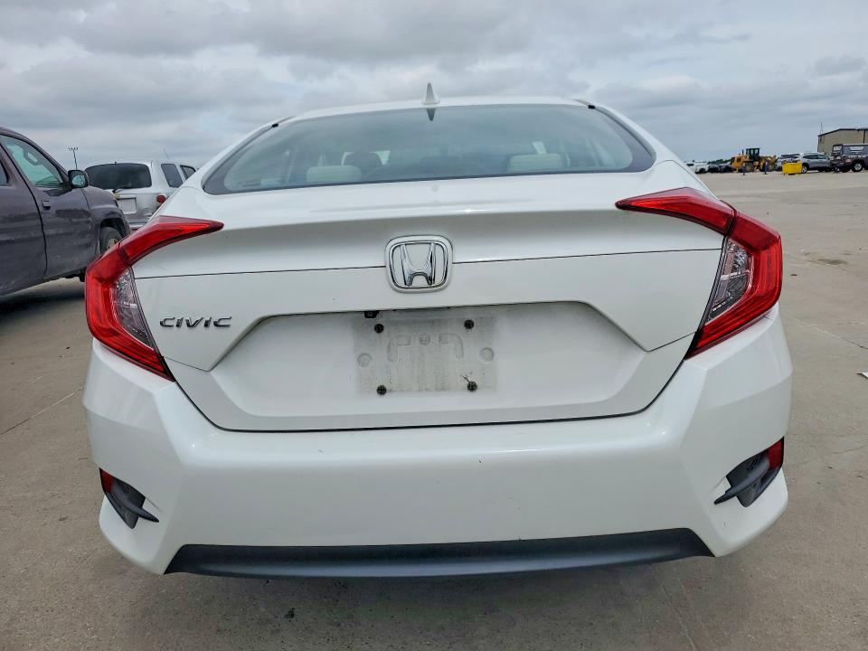 Продаж на аукціоні авто 2018 Honda Civic, vin: 2HGFC2F73JH505191, номер лоту: 53628136