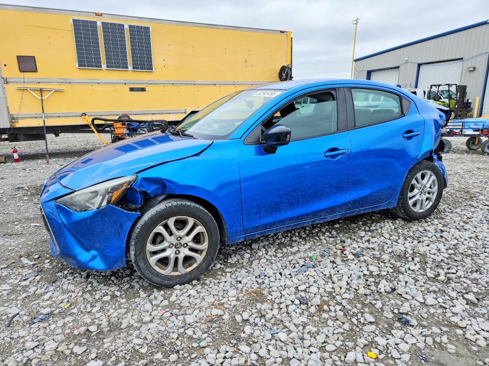 52345496 :رقم المزاد ، 3MYDLBYV9HY185821 vin ، 2017 Toyota Yaris Ia مزاد بيع