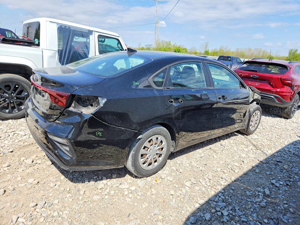 Продажа на аукционе авто 2021 Kia Forte, vin: 3KPF24AD5ME395285, номер лота: 51909196