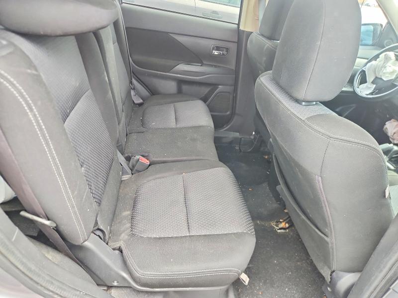 2018 Mitsubishi Outlander მანქანა იყიდება აუქციონზე, vin: JA4AD3A39JZ043309, აუქციონის ნომერი: 53947216