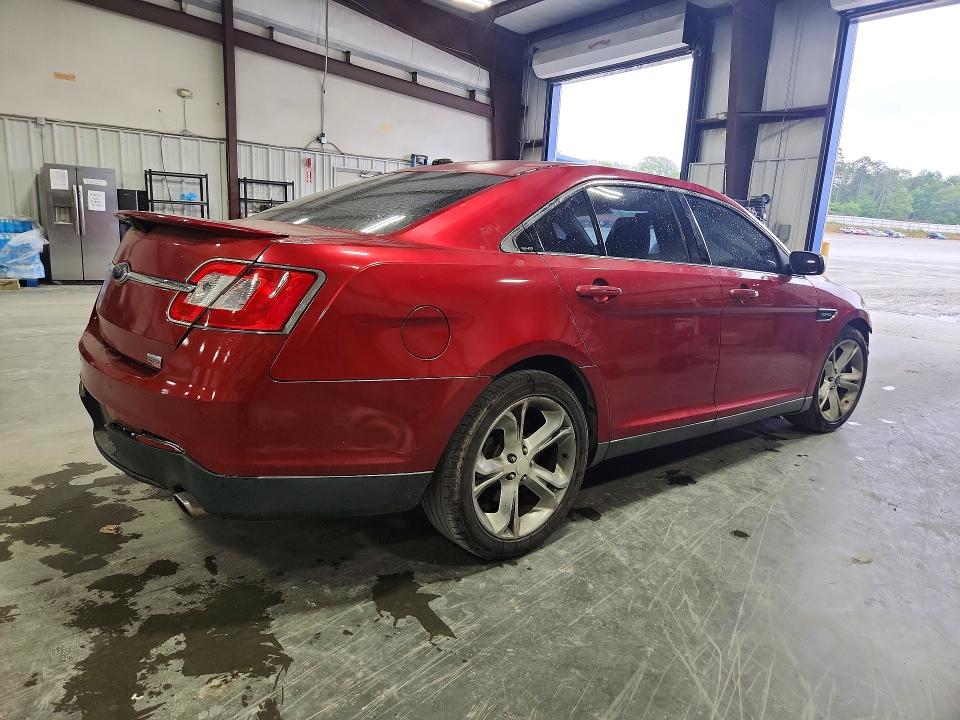 2010 Ford Taurus მანქანა იყიდება აუქციონზე, vin: 1FAHP2KT2AG119717, აუქციონის ნომერი: 54458136