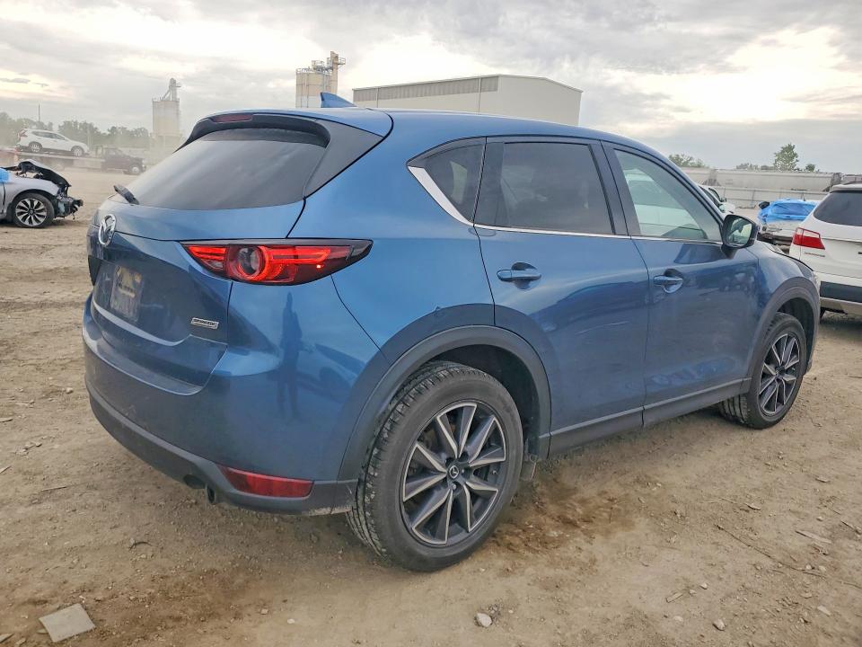 Продаж на аукціоні авто 2017 Mazda Cx-5, vin: JM3KFBDLXH0151812, номер лоту: 53010376