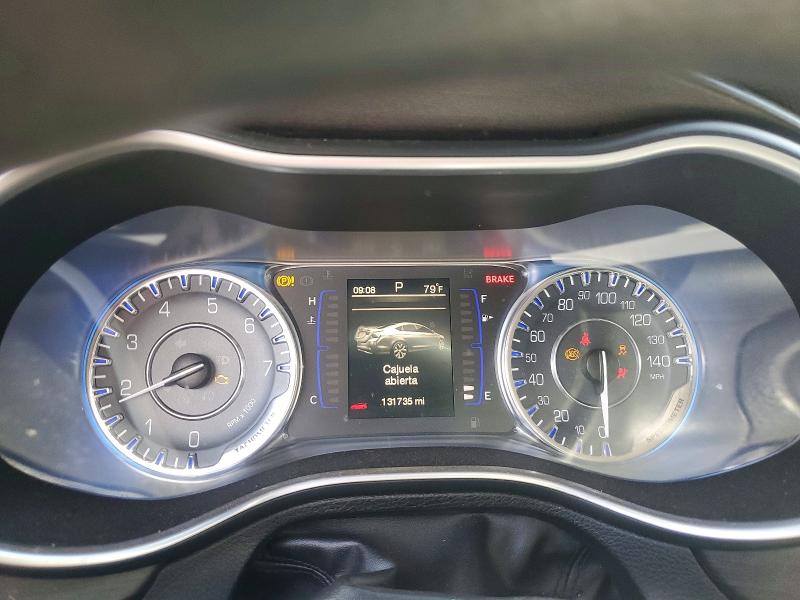 Продаж на аукціоні авто 2015 Chrysler 200, vin: 1C3CCCAB0FN749631, номер лоту: 52242806