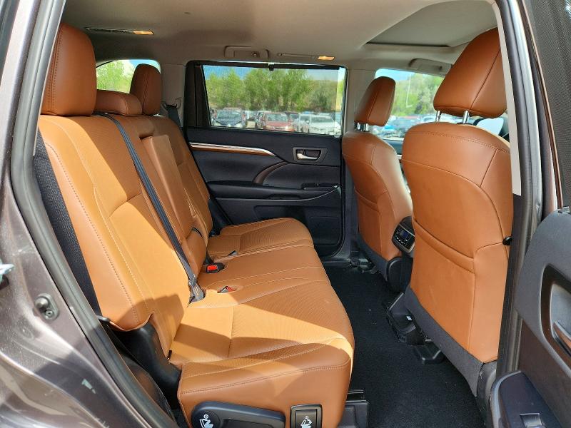 Aukcja sprzedaży 2019 Toyota Highlander, vin: 5TDDZRFH2KS941281, numer aukcji: 53921966
