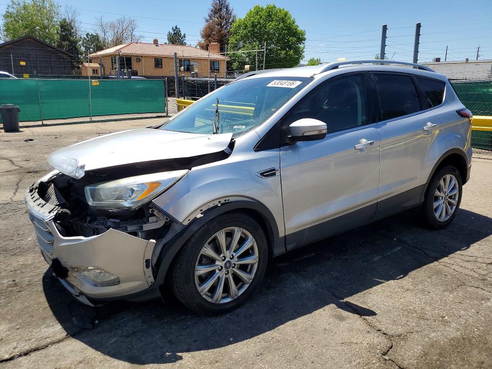 2017 Ford Escape მანქანა იყიდება აუქციონზე, vin: 1FMCU9J9XHUD96313, აუქციონის ნომერი: 53048186