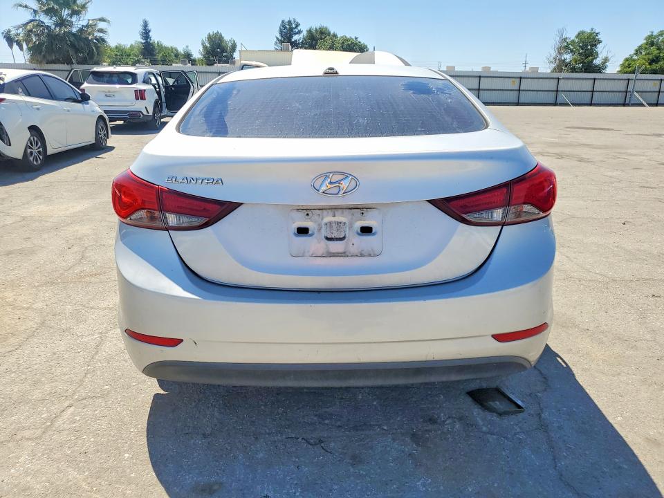 2016 Hyundai Elantra მანქანა იყიდება აუქციონზე, vin: 5NPDH4AE9GH706327, აუქციონის ნომერი: 53065826