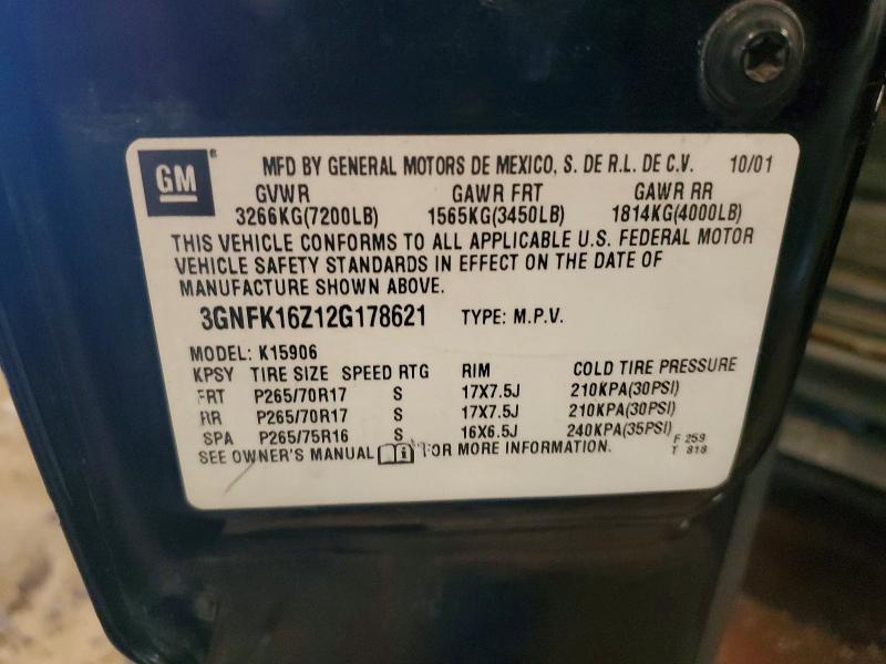 51893986 :رقم المزاد ، 3GNFK16Z12G178621 vin ، 2002 Chevrolet Suburban مزاد بيع