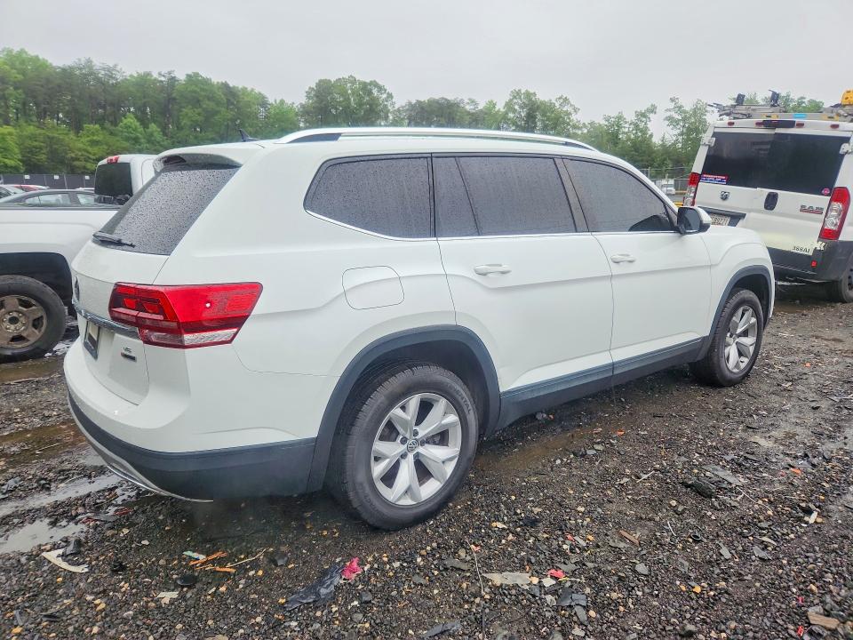 Продаж на аукціоні авто 2018 Volkswagen Atlas, vin: 1V2KR2CAXJC562470, номер лоту: 54246896