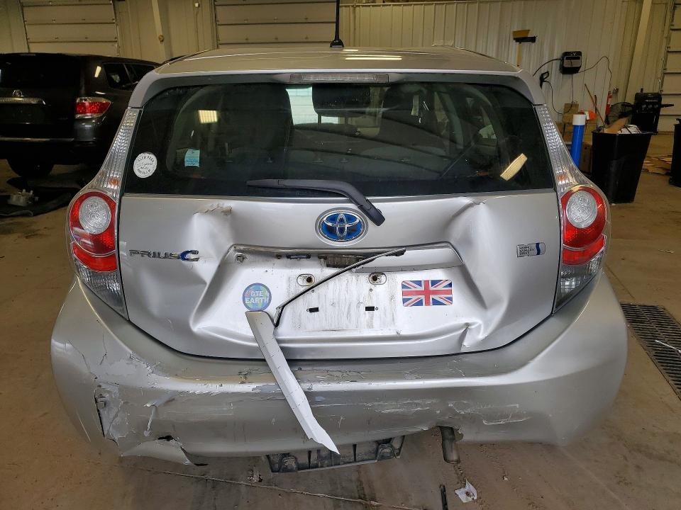 Продажа на аукционе авто 2012 Toyota Prius C, vin: JTDKDTB37C1001098, номер лота: 52416026