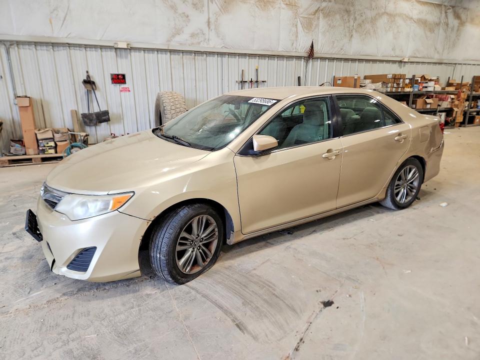 53295686 :رقم المزاد ، 4T1BF1FK7CU580670 vin ، 2012 Toyota Camry مزاد بيع