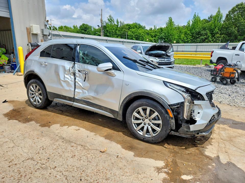 2020 Cadillac Xt4 მანქანა იყიდება აუქციონზე, vin: 1GYFZDR46LF063838, აუქციონის ნომერი: 54944016