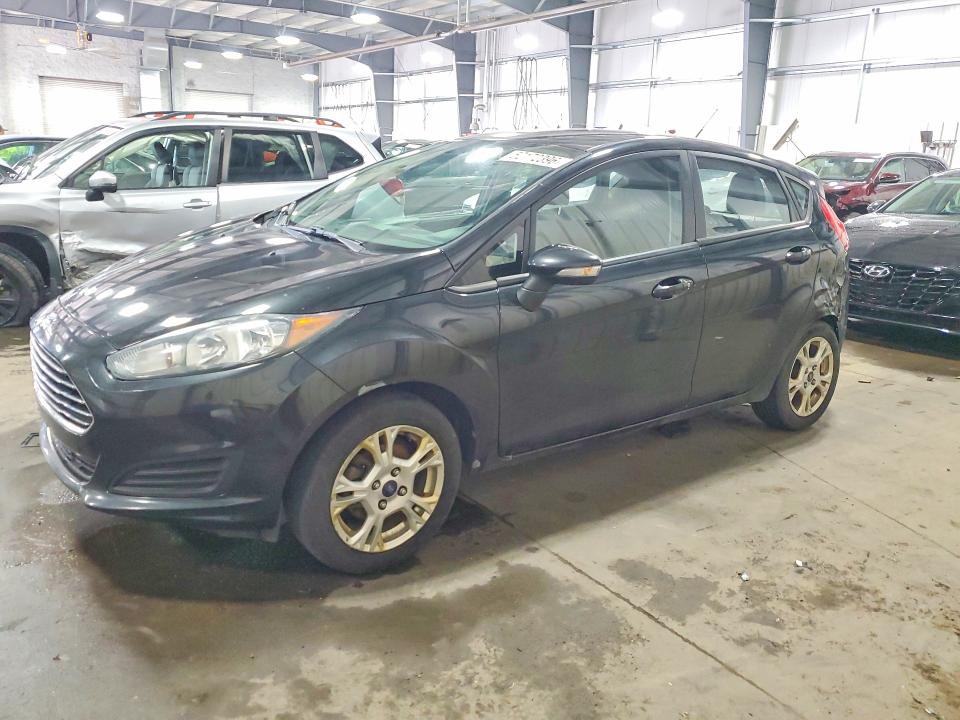 52172396 :رقم المزاد ، 3FADP4EJ2EM102660 vin ، 2014 Ford Fiesta مزاد بيع