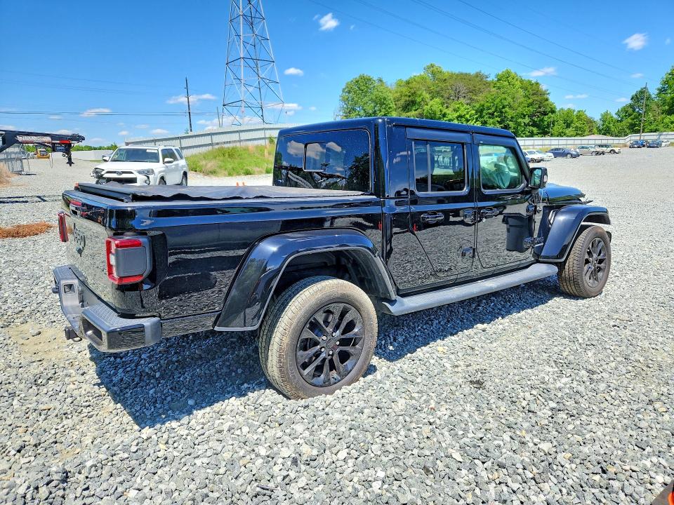 Продажа на аукционе авто 2022 Jeep Gladiator, vin: 1C6HJTFG8NL137772, номер лота: 53135256