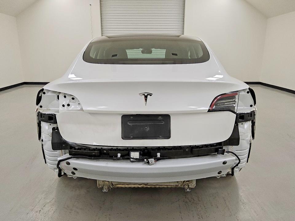 2022 Tesla Model 3 მანქანა იყიდება აუქციონზე, vin: 5YJ3E1EA0NF288259, აუქციონის ნომერი: 53312226