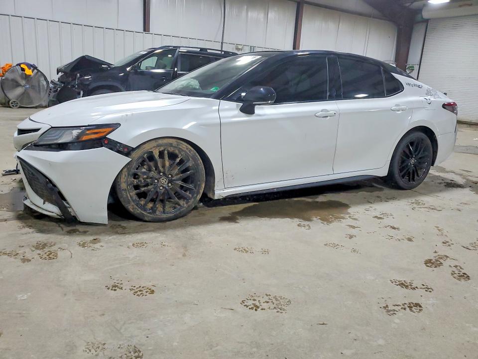 55088586 :رقم المزاد ، 4T1KZ1AK9RU096913 vin ، 2024 Toyota Camry مزاد بيع