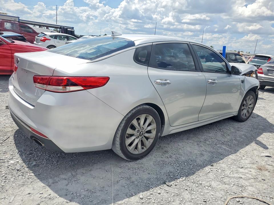 Продажа на аукционе авто 2017 Kia Optima, vin: 5XXGT4L30HG173501, номер лота: 54271606