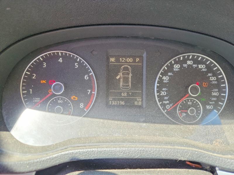 52345456 :رقم المزاد ، 1VWBP7A31DC043804 vin ، 2013 Volkswagen Passat مزاد بيع