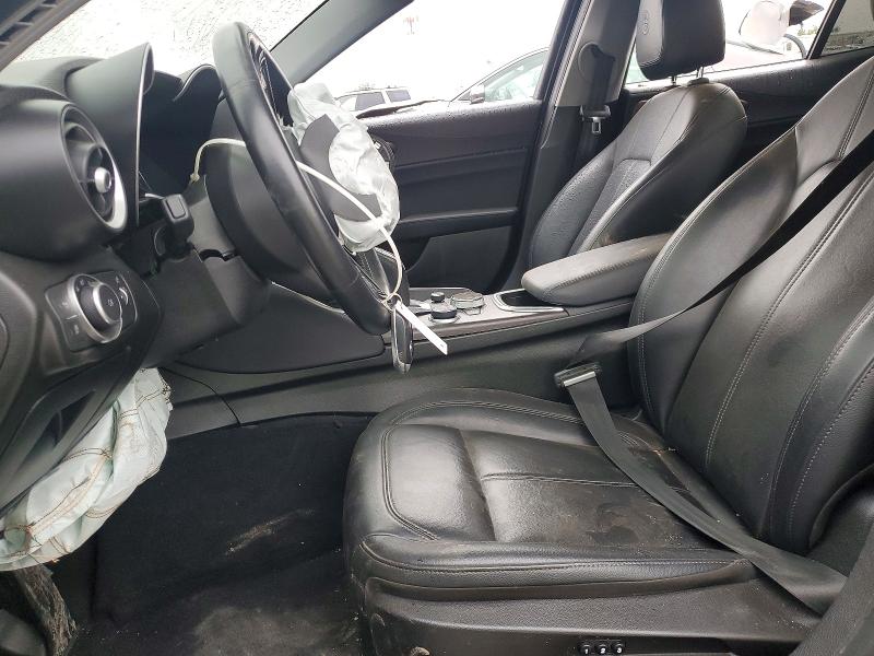 52037376 :رقم المزاد ، ZARFAMBN6M7646069 vin ، 2021 Alfa Romeo Giulia مزاد بيع