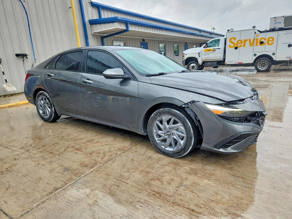 2024 Hyundai Elantra მანქანა იყიდება აუქციონზე, vin: KMHLM4DG5RU689941, აუქციონის ნომერი: 53520596