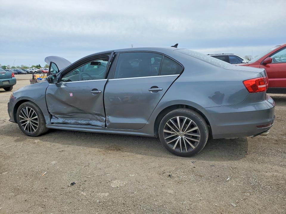 52001606 :رقم المزاد ، 3VWDA7AJ8FM294796 vin ، 2015 Volkswagen Jetta مزاد بيع