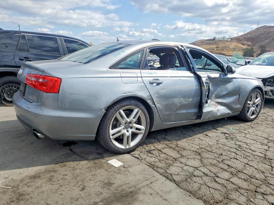 55547066 :رقم المزاد ، WAUFGAFC8EN079101 vin ، 2014 Audi A6 مزاد بيع