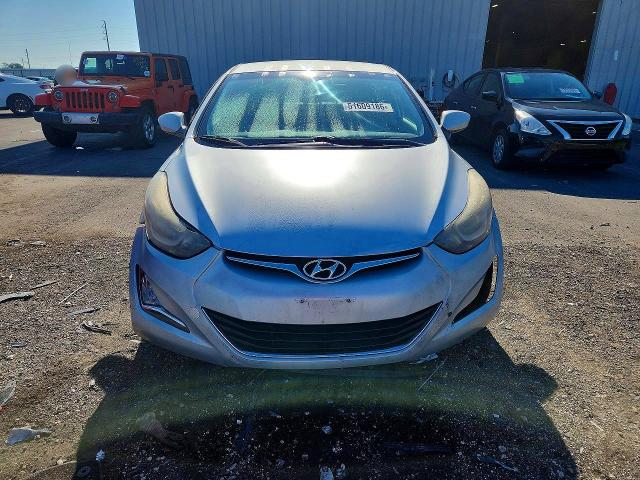 Продажа на аукционе авто 2015 Hyundai Elantra, vin: KMHDH4AE5FU378761, номер лота: 51609186