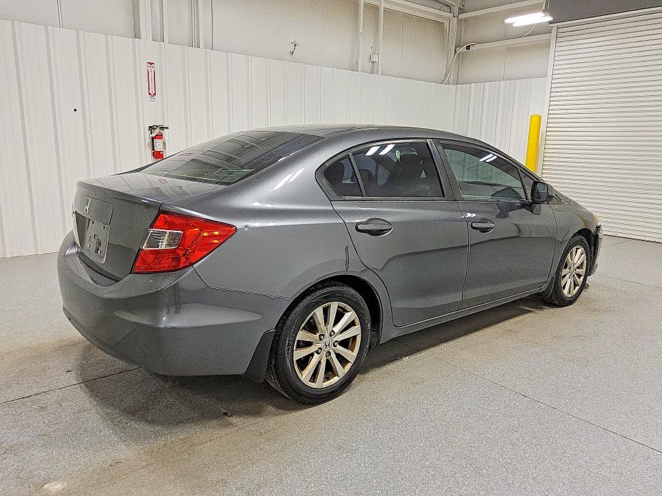Продаж на аукціоні авто 2012 Honda Civic, vin: 2HGFB2F86CH307817, номер лоту: 53381586
