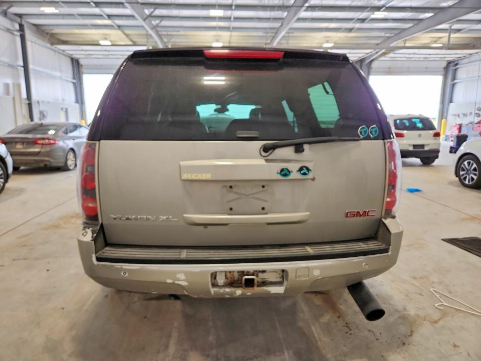 2007 Gmc Yukon Xl მანქანა იყიდება აუქციონზე, vin: 1GKFK668X7J267675, აუქციონის ნომერი: 54942956