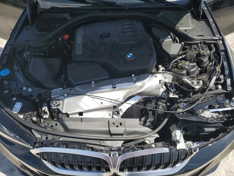 52566126 :رقم المزاد ، 3MW69FF08P8D25597 vin ، 2023 Bmw 330i مزاد بيع