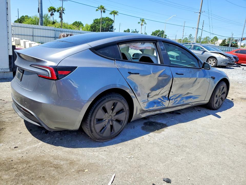 52238596 :رقم المزاد ، 5YJ3E1EAXSF059700 vin ، 2025 Tesla Model 3 مزاد بيع