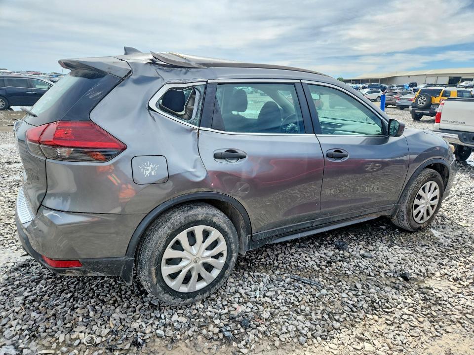 52427216 :رقم المزاد ، 5N1AT2MT6JC711693 vin ، 2018 Nissan Rogue مزاد بيع