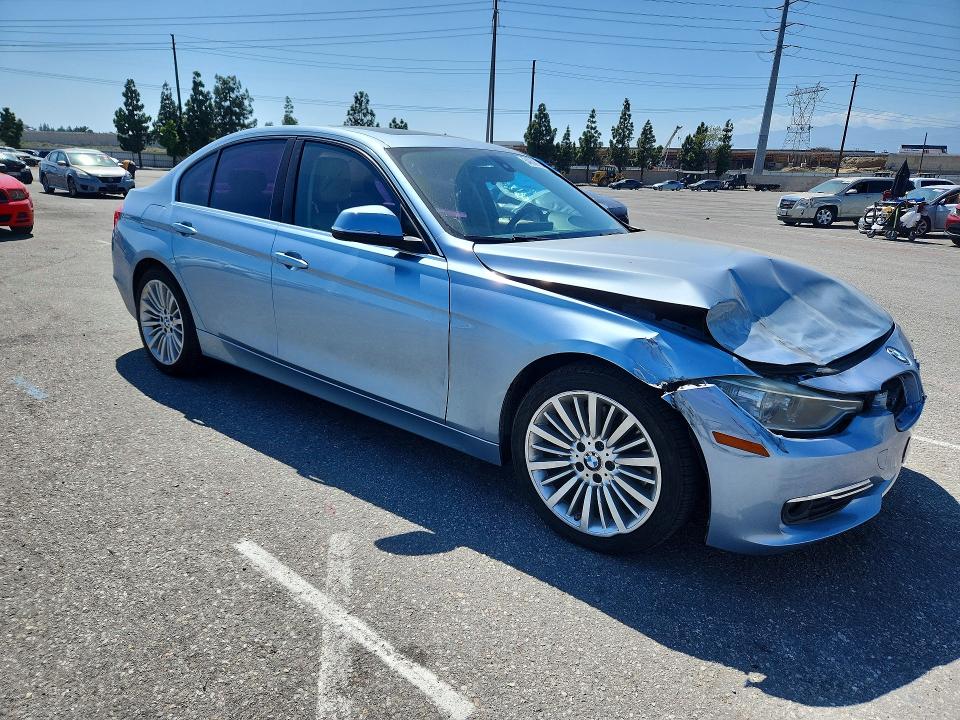 Продажа на аукционе авто 2014 Bmw 335, vin: WBA3A9C54EF477960, номер лота: 54636926