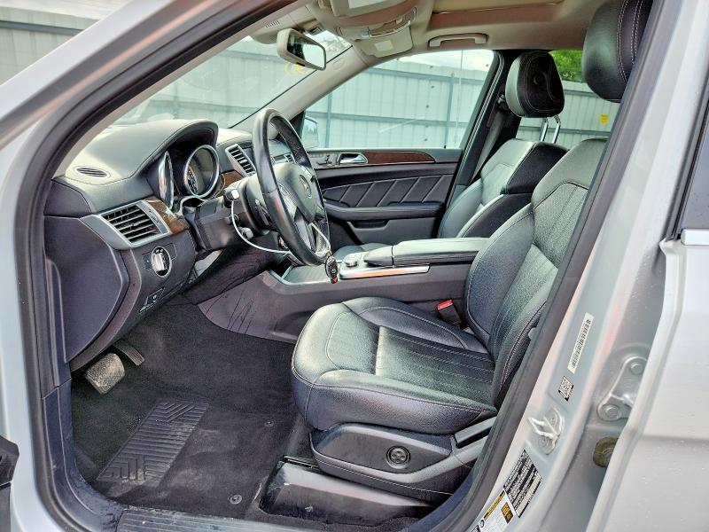 54832446 :رقم المزاد ، 4JGDF6EE4GA710011 vin ، 2016 Mercedes-benz Gl مزاد بيع